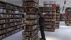 Gazze'de yeniden açılan kitapçı