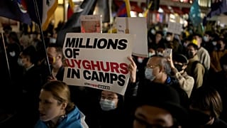 Archív fotó: londoni demonstráció az ujgurokért, Hongkongért és Tibetért