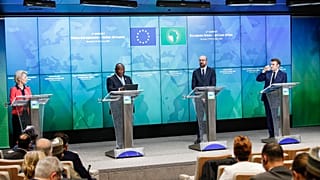 О формальной передаче вакцинных технологий объявили на саммите Африканский Союз — ЕС