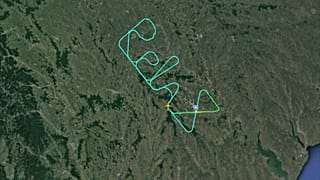 Слово "Relaх", написанное самолётом Air Moldova, 17 февраля 2022 г. 