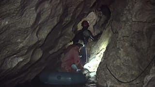 Autriche : les trois spéléologues polonais coincés dans une grotte ont été sauvés