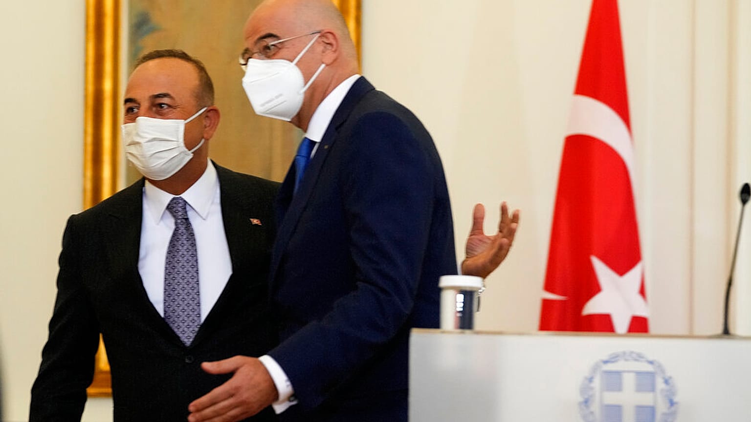 Νίκος Δένδιας και Μεβλούτ Τσαβούσογλου κατά την συνάντησή τους στην Αθήνα