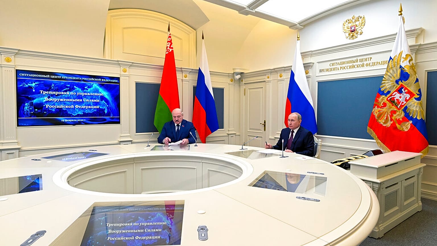 Sous la supervision de Vladimir Poutine, des manœuvres de ses forces stratégiques, notamment avec des tirs de missiles balistiques et de croisière, ont eu lieu samedi.