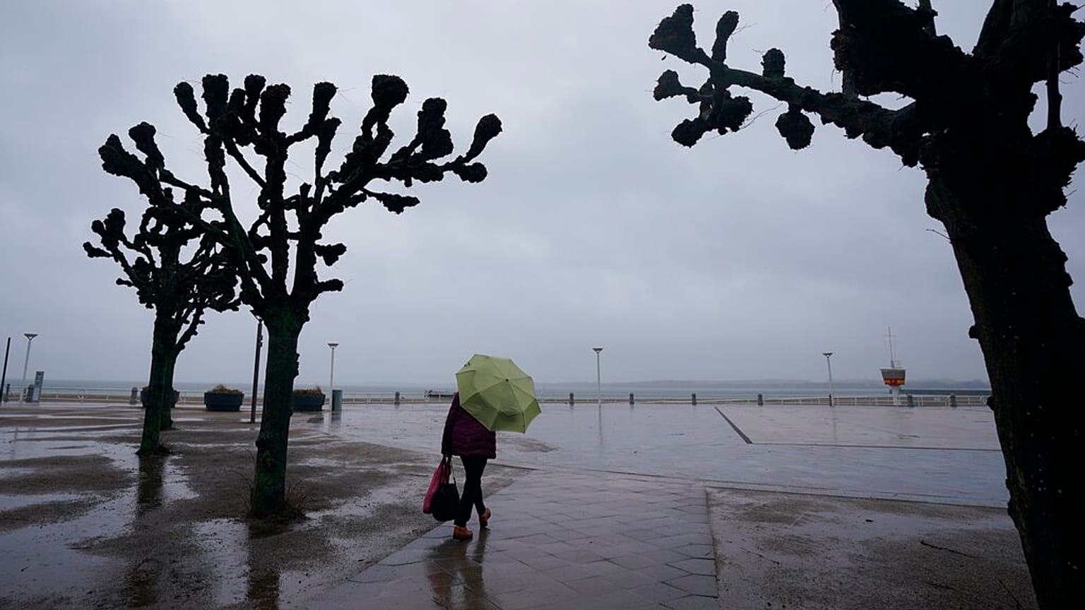 Sturm Zeynep in Travemünde