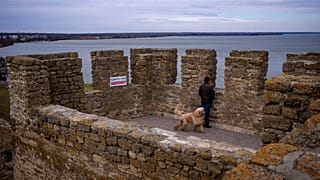 Крепость на берегу Днестровского лимана даже в XX веке неоднократно переходила из рук в руки