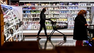 Edeka-Supermarkt in Düsseldorf, 29.4.2020.