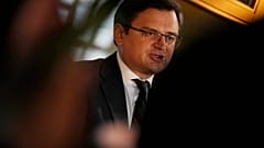 Geschlossen und entschlossen: EU kündigt Sanktionen gegen Russland an