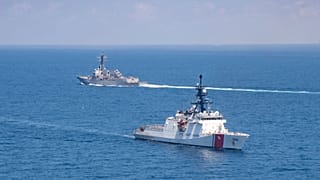 Gerilimin yükseldiği Tayvan Boğazı'nda hem ABD hem Çin devriyelerini artırdı