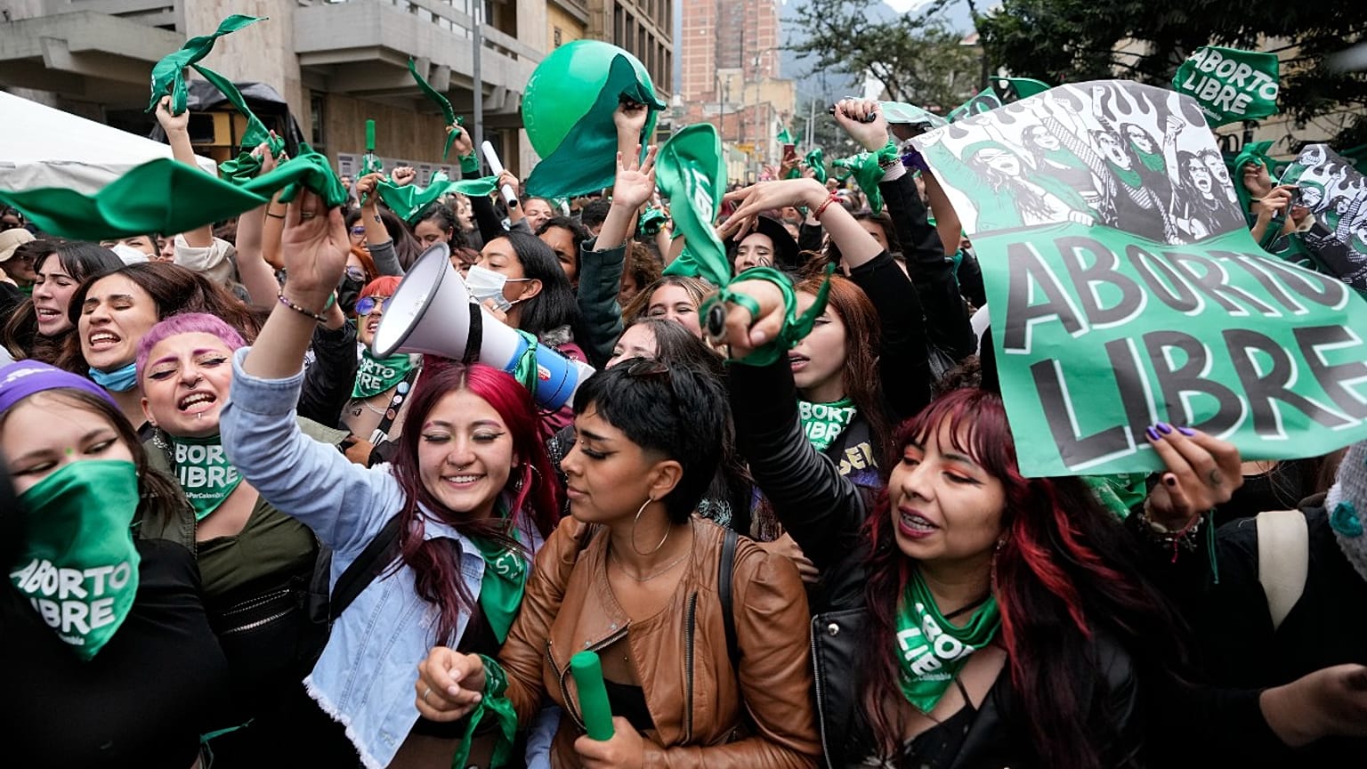 Colômbia legaliza aborto até ao sexto mês de gravidez