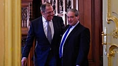 Suriye Dışişleri Bakanı Faysal Mekdad ve Rus mevkidaşı Sergey Lavrov (solda) Moskova'da buluştu