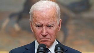 Президент США объявил о новых антироссийских санкциях