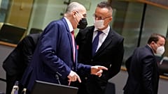 Szijjártó Péter külgazdasági és külügyminiszter és Zbigniew Rau lengyel külügyminiszter