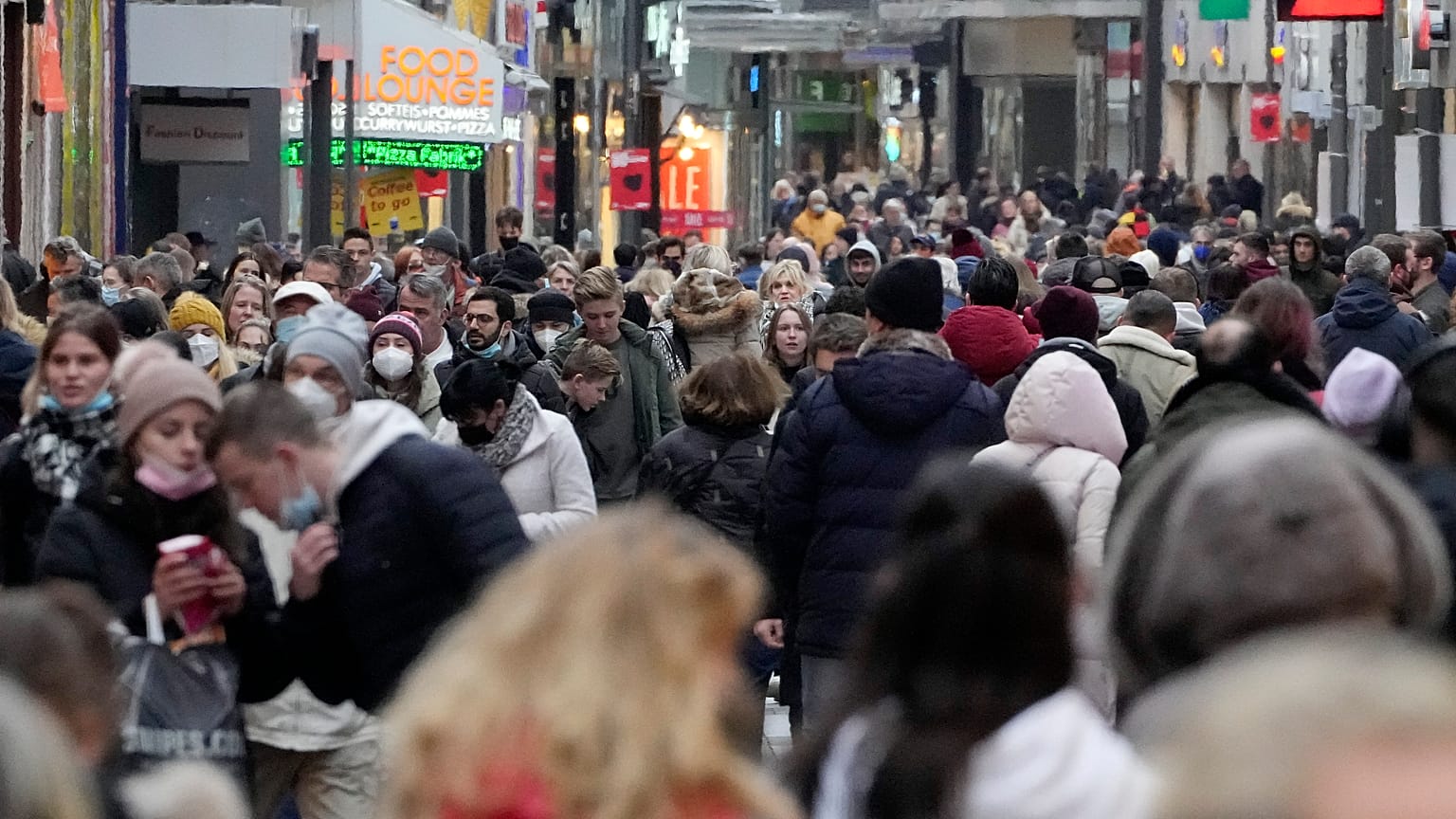 The move could benefit 10% of Germany's workers, according to Chancellor Olaf Scholz.