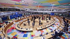 Sondergipfel in Brüssel beschließt bislang größtes Sanktionspaket gegen Russland