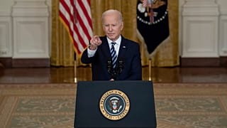 Biden während der Pressekonferenz, auf der er weitere Sanktionen verkündete