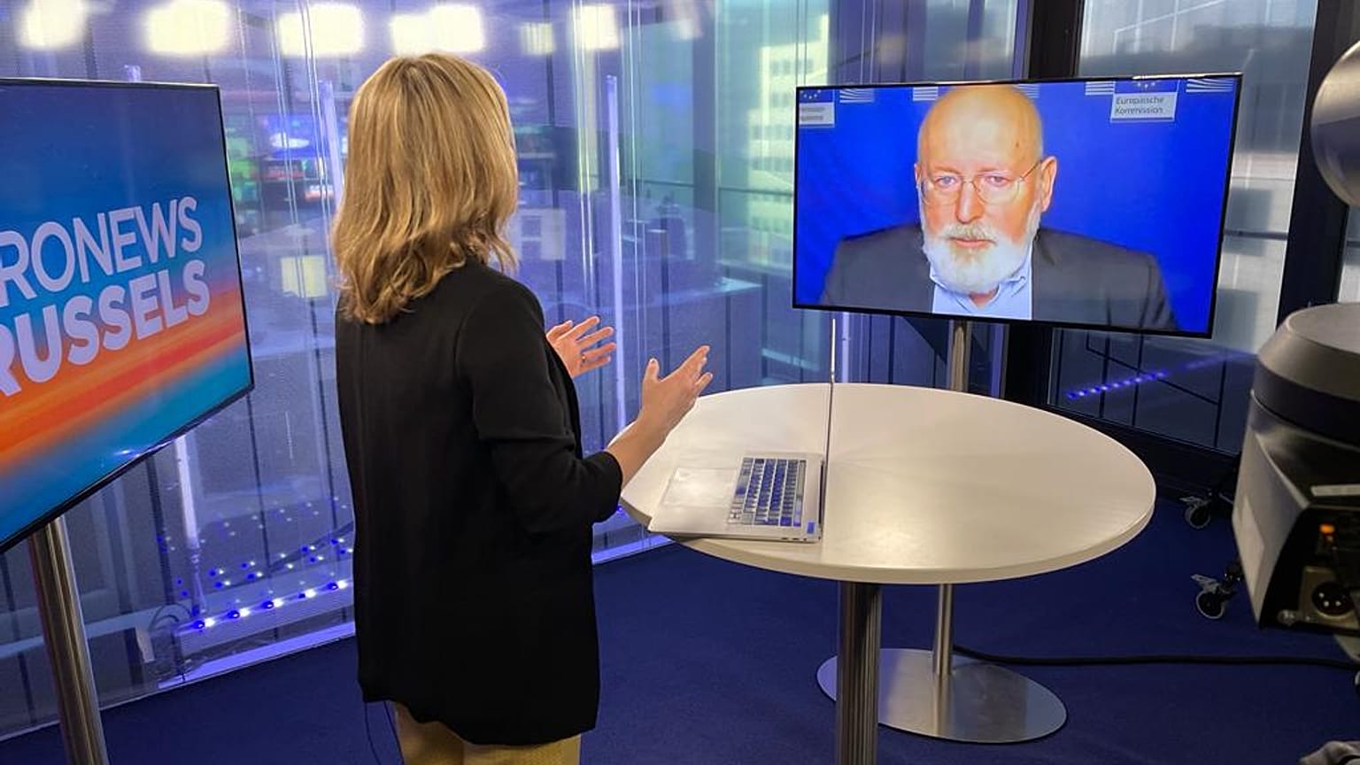 Timmermans: "Wir müssen unsere Werte stärker verteidigen"