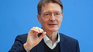 Gesundheitsminister Karl Lauterbach zu Affenpocken