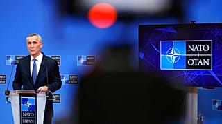 Il segretario generale della Nato, Jens Stoltenberg, durante la conferenza stampa dal quartier generale di Bruxelles