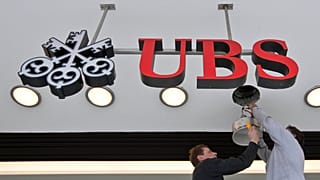 Izzócsere a zürichi UBS bankban