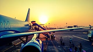 Airline shares are dropping amid Russia crisis