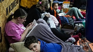 Mariupol: Ausharren in einer Turnhalle
