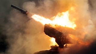 Rus ordusuna ait ağır alev makinesi sistemi TOS-1 (arşiv)