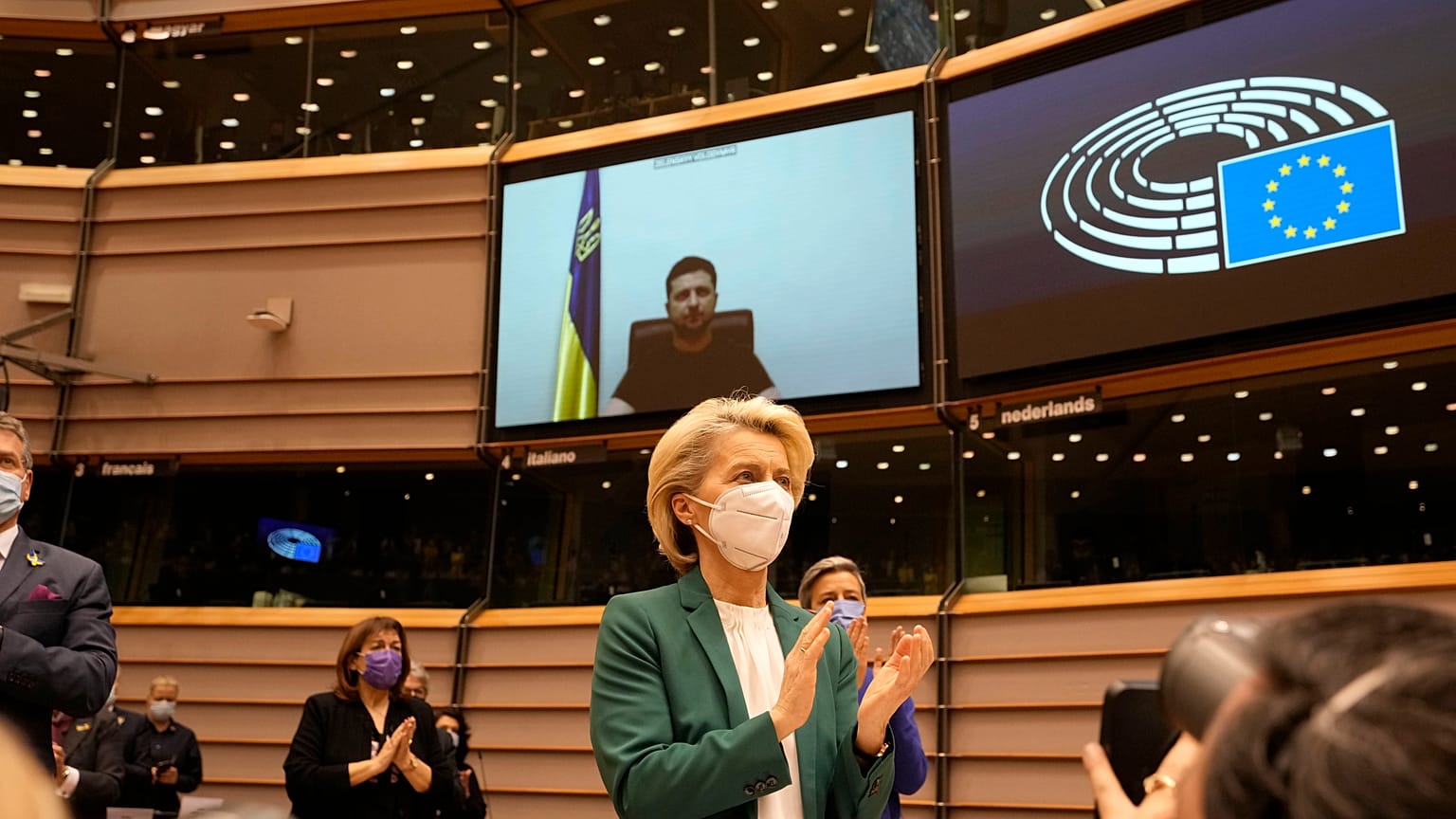 Ucraina, Georgia e Moldavia: primo sì dei 27 alla domanda di adesione all'Ue