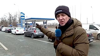 Vitalie Cojocari, Mitarbeiter von euronews Rumänien, berichtet von der Grenze