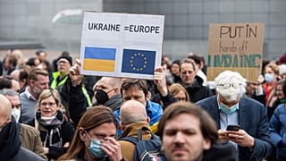 Pro-Ukrainian rally in front of the European Parliament in Brussels