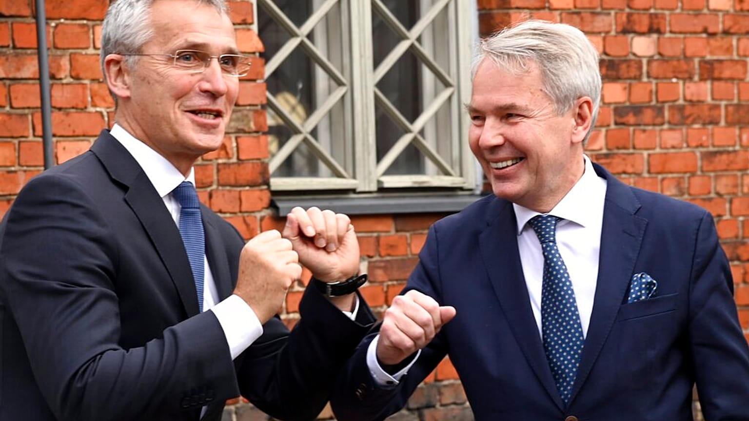 A NATO főtitkára és a finn külügyminiszter 2021-ben már egyeztetett