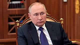 Vlagyimir Putyin orosz elnök a moszkvai Kremlben 2022. március 1-jén