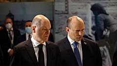 Almanya Başbakanı Olaf Scholz ve İsrail Başbakanı Naftali Bennett