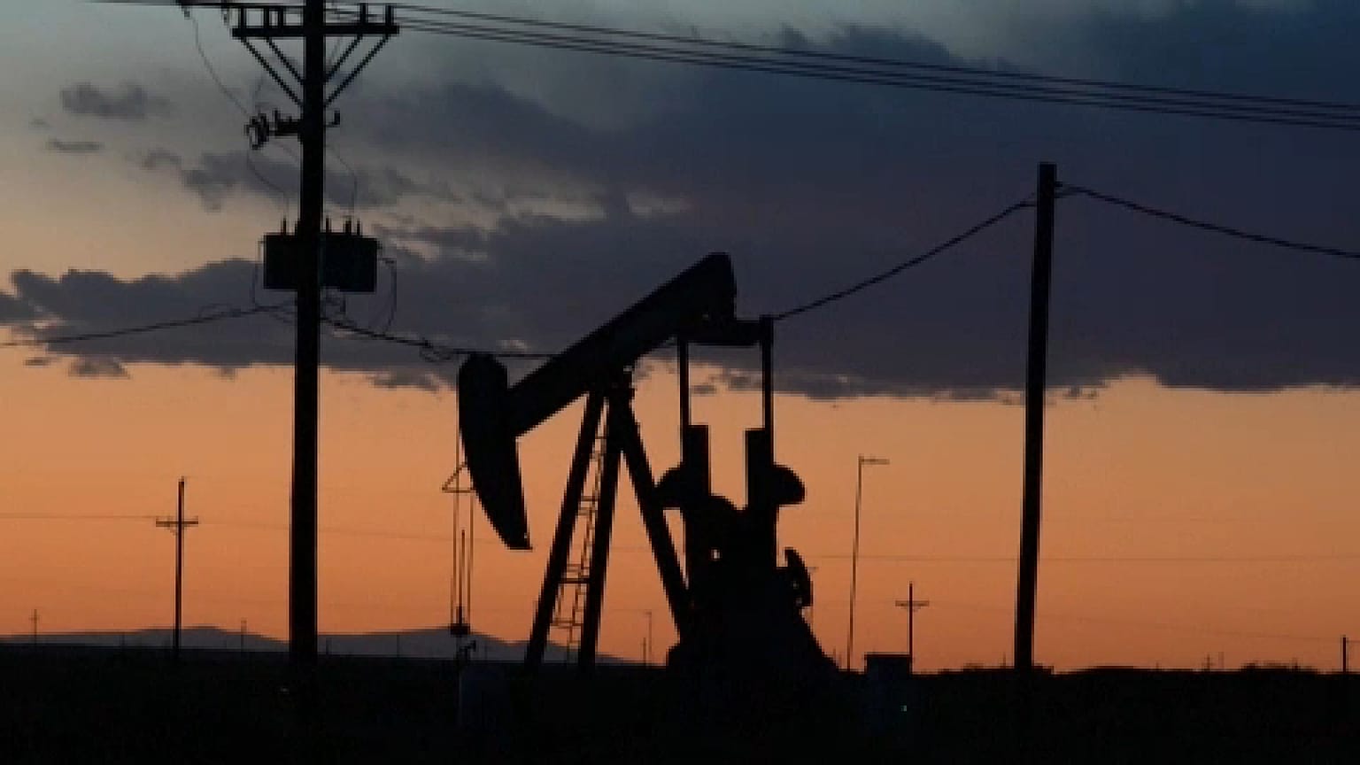 Guerre en Ukraine : les prix du pétrole s'envolent de plus belle