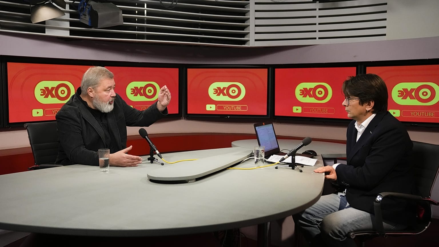 Dmitrij Muratov, a Novaja Gazeta főszerkesztője nyilatkozik a most betiltott Echo rádiónak
