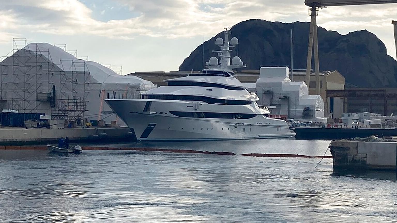 El superyate Amore Vero del oligarca ruso Igor Stechine