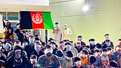 Birleşik Arap Emirlikleri'ne sıkışan Afgan sığınmacılar Amerikalı yetkililerden cevap alabilmek için protesto gösterisi düzenledi