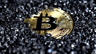 La devaluación del rublo es uno de los motivos por los que los rusos podrían estar entrando en el mercado cripto