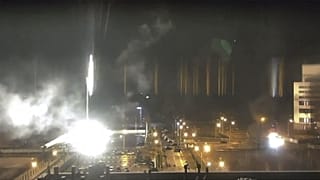 Момент нанесения удара по территории близ Запорожской АЭС