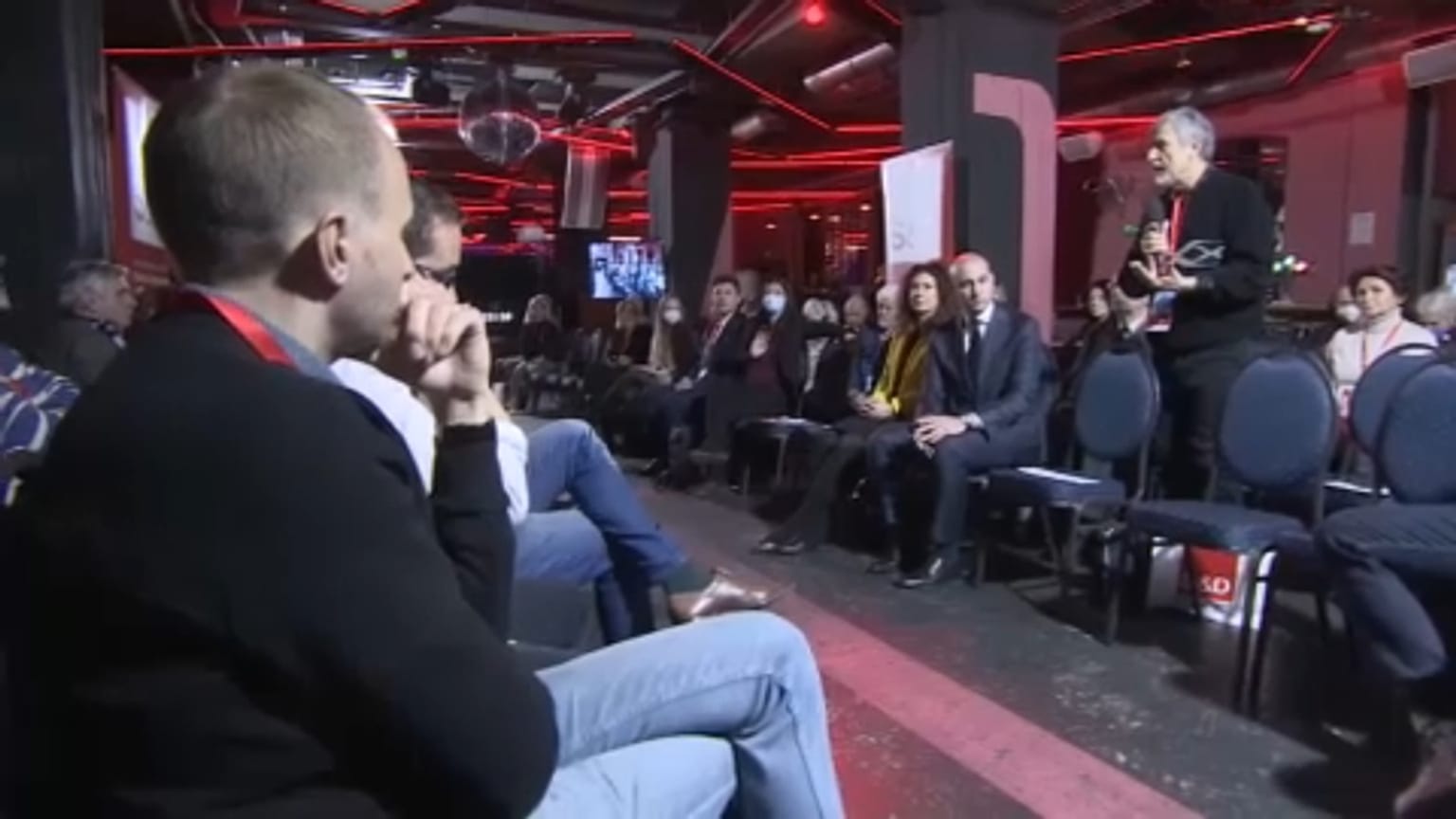 Az S&D frakció vitarendezvényén beszél egy felszólaló