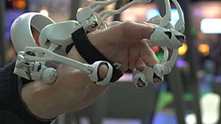 MAGOS has produced a smart glove that can record every hand movement