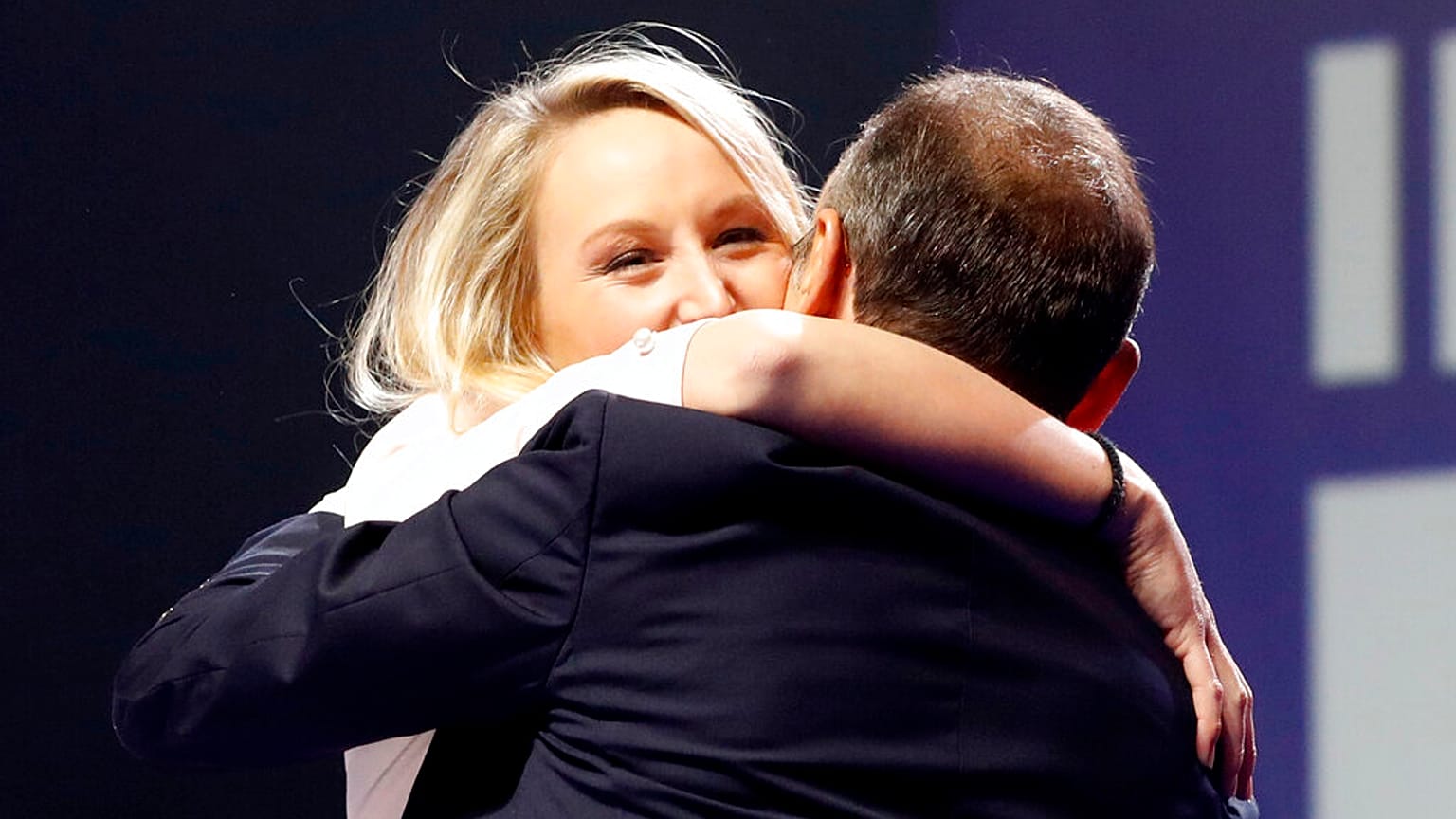 Marion Maréchal (Nichte von Marine Le Pen) und der rechtsextreme Präsidentschaftskandidat Eric Zemmour