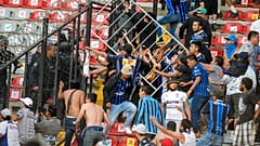 Meksika Liga MX maçında taraftarlar arasında kavga çıktı