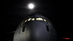 Az Egyesült Államok légierejének egyik Globemaster III-as szállítórepülőgépe a délkelet-lengyelországi Rzeszów-Jasionka repülőtéren