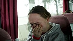 Refugiada ucraniana llorando