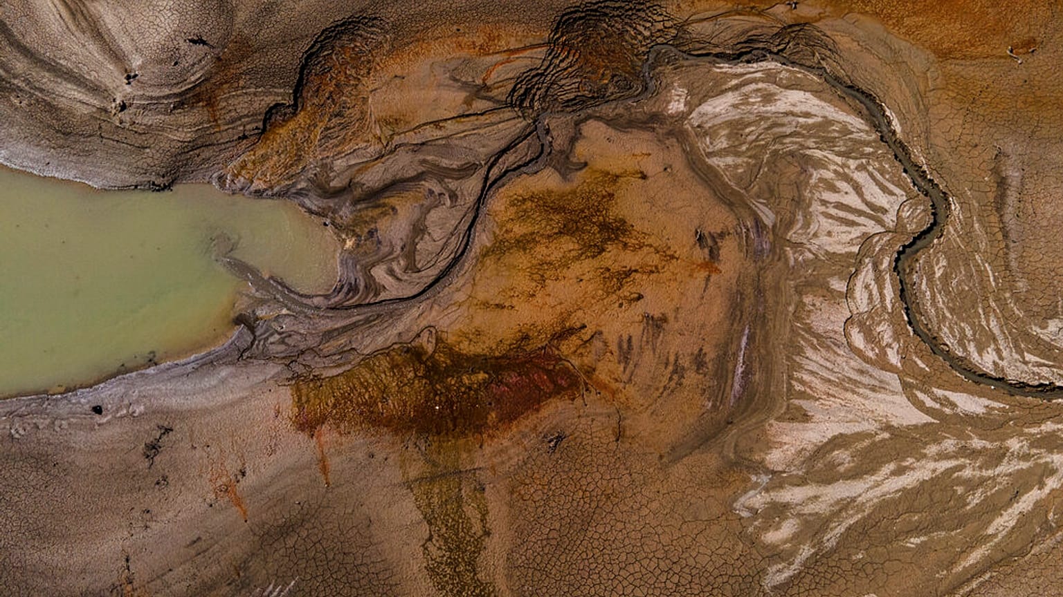 Le réservoir de Vinuela presque vide d'eau en raison du manque de pluie, dans le sud de l'Espagne, le 22 février 2022