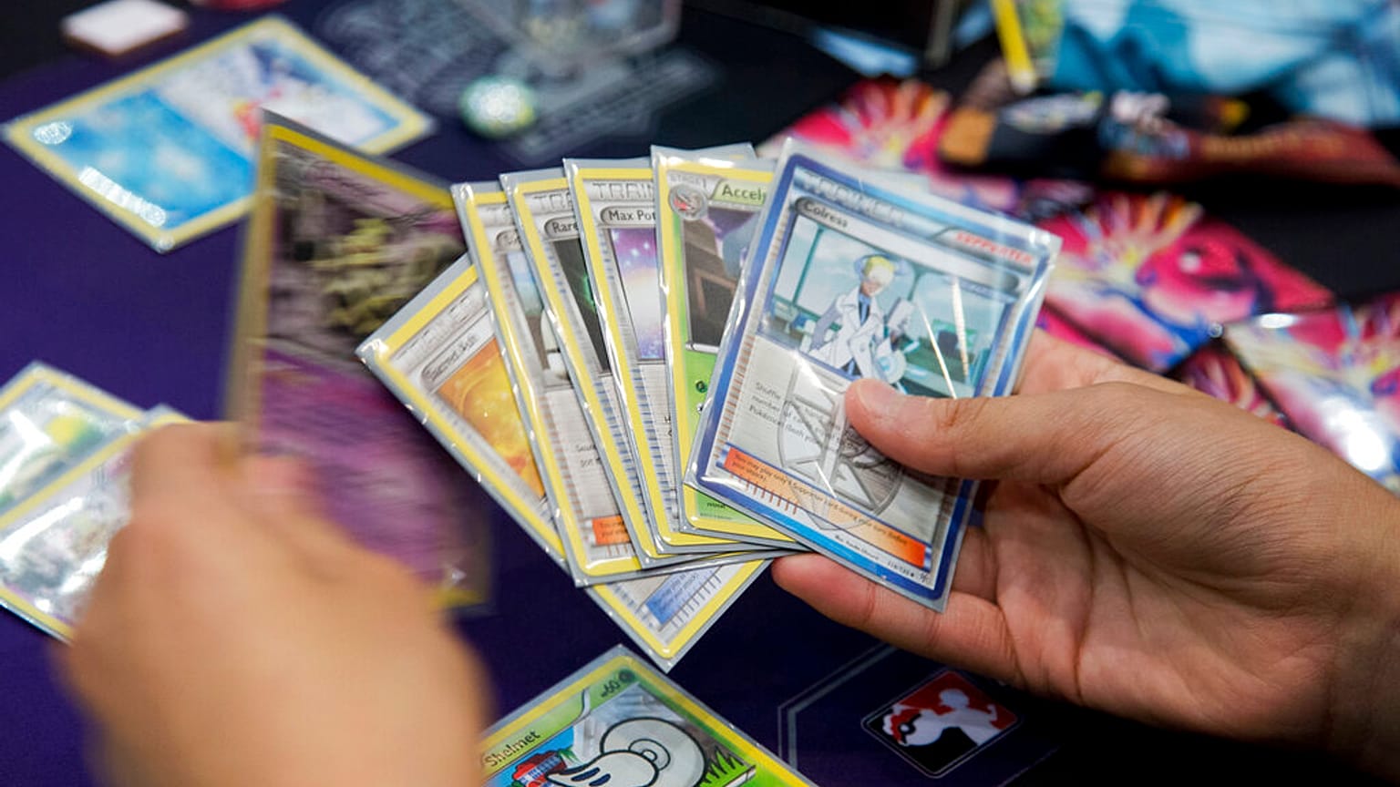 Pokemon-Karten - Symbolbild