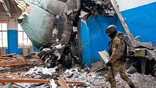Khakiv continua a ser bombardeada pelas forças russas