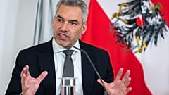 Austrian Chancellor Karl Nehammer presents new COVID19 regulations at a press conference in Vienna, Austria, Jan. 6, 2022