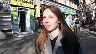 Imagen de Violetta, exiliada rusa en Tiflis, capital de Georgia
