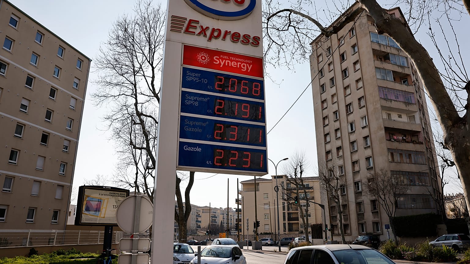 Цены на топливо во Франции после двух недель военных действий на Украине